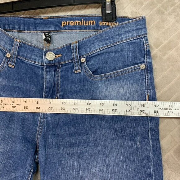 Gap Womens 8 Denim Jeans Blue Straight Crop Cuffed Low Rise Medium Wash Stretch - Picture 8 of 16